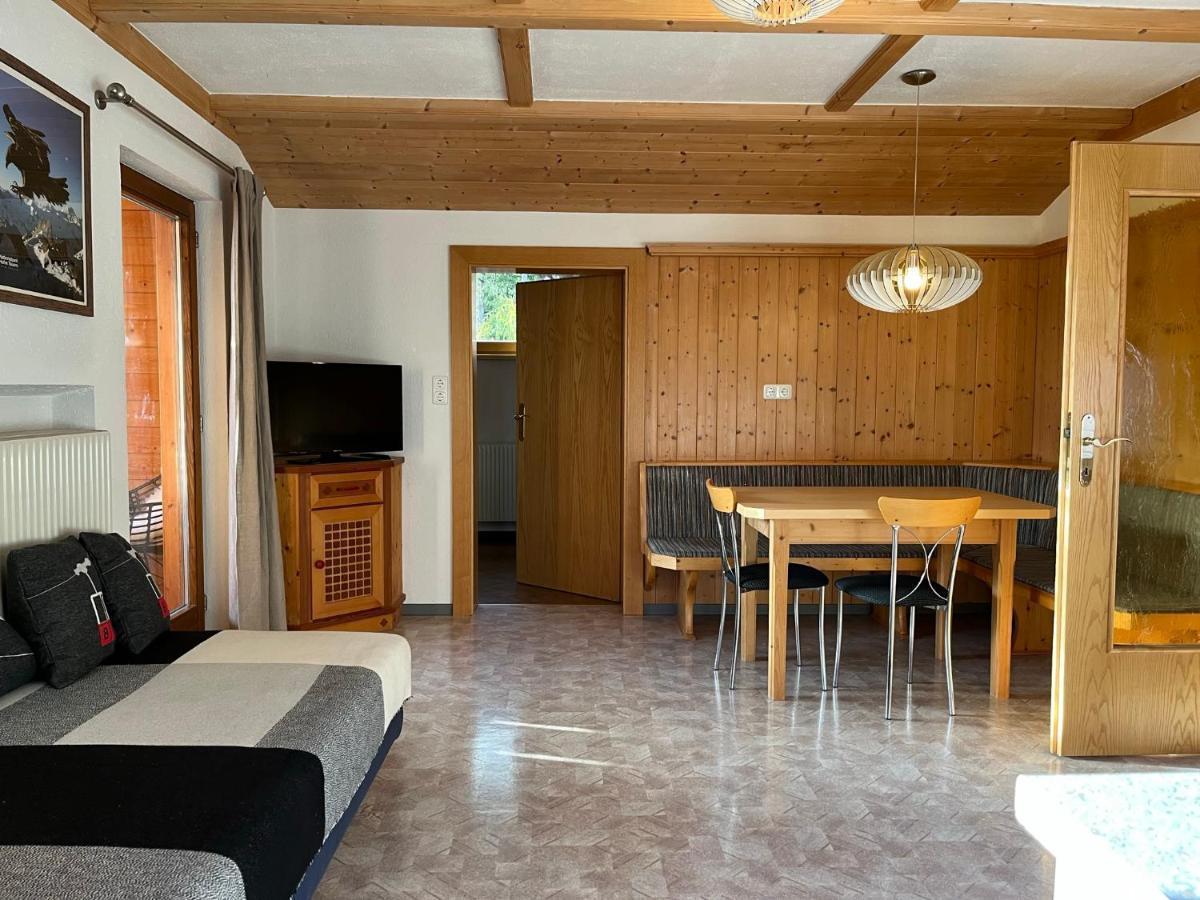 Bergmanns Ferienapartment Debant المظهر الخارجي الصورة